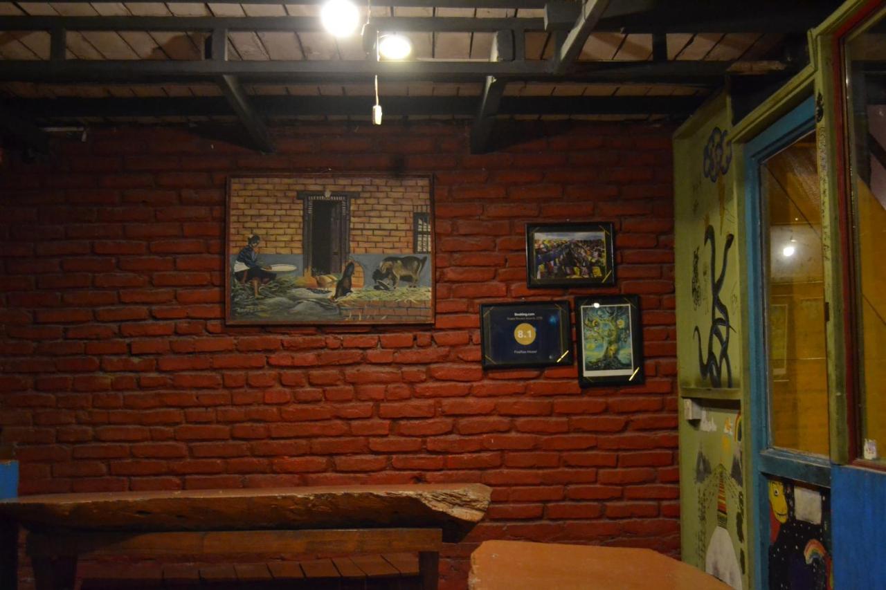 Fireflies Hostel Kathmandu Luaran gambar